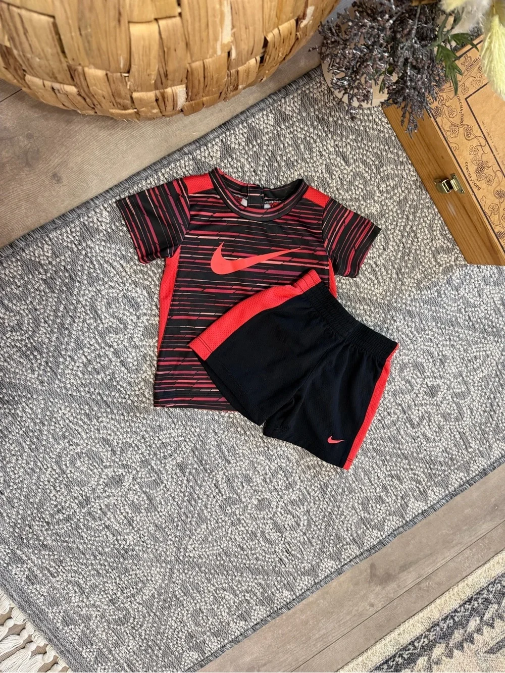 Nike 18 Month Boys Athletic Shorts & Shirt Set Black Red Athletic Matching Set